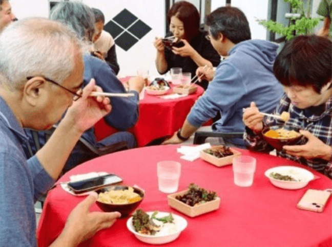 武田氏館跡でほうとう食べ放題